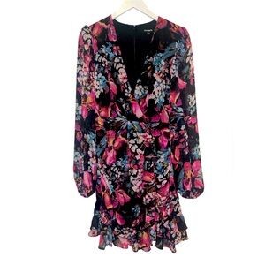 Express women’s dress size large. Like new condition